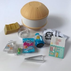 goldfish in cat bowl Miniverse Make It Mini Lifestyle